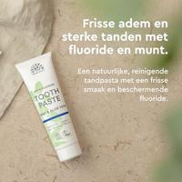 Urtekram Tandpasta Mint & Aloë Vera with Fluoride - thumbnail