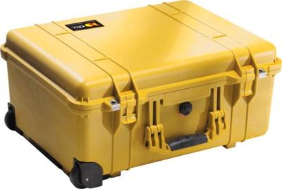 Peli 1560 Beschermkoffer Geel met Foam