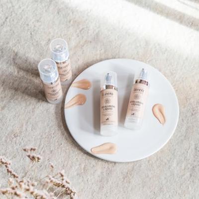 Hyaluron liquid foundation cool honey 04 bio