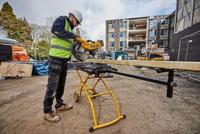 DeWALT DE7260 Verrijdbaar Onderstel tbv Afkortzaag/Vlak- en Vandiktebank - thumbnail