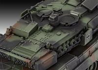 Revell 1/72 Leopard 2A7V - thumbnail