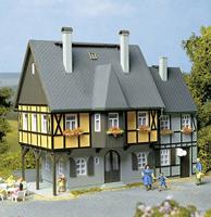 Auhagen 12343 H0, TT Woning Bahnhofstr. 1 - thumbnail