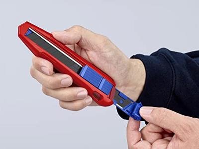 Knipex Afbreekmes | lemmetbreedte 18 mm lengte 165 mm | magnesium | 1 stuk - 90 10 165 BK - 90 10 165 BK Knipex Afbreekmes | lemmetbreedte 18 mm lengte 165 mm | magnesium | 1 stuk - 90 10 165 BK - 90 10 165 BK