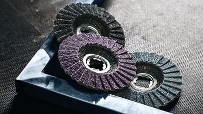 Bosch Accessoires EXPERT N475 SCM X-LOCK schijf, 125 mm (1 stuks), middelgrof - 2608901474 Bosch Accessoires EXPERT N475 SCM X-LOCK schijf, 125 mm (1 stuks), middelgrof - 2608901474