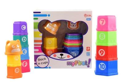 Baby stapelbekers met letters en getalle