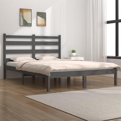 Bedframe massief grenenhout grijs 200x200 cm