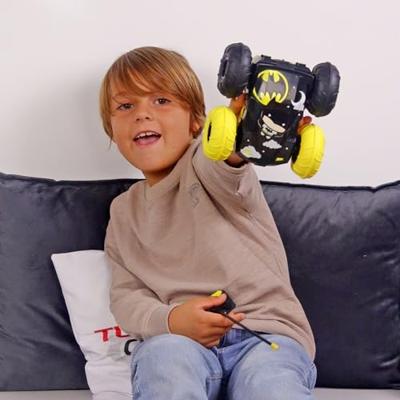 Flip Batman vs Robin RC-truc met afstandsbediening - TURBO CHALLENGE - 096644 - Dubbelzijdig - Stunts - DC-licentie - Geschikt voor kinderen vanaf 3 jaar