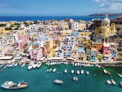 Ravensburger Legpuzzel italian landscapes ista su procida, 1500st.