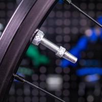 Muc-Off Muc off tubeless valve v2 sv (44mm) colour: silver aluminium - thumbnail