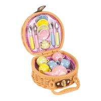 Porseleinen theeservies in picknickmandje - thumbnail