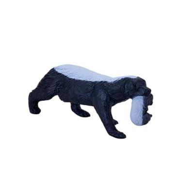 Mojo wildlife honingdas vrouwtje met welp 387153