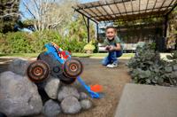 Hot Wheels - Monstertrucks - Op batterijen werkend Tiger Shark-klimvoertuig - Hot Wheels - JFR39 - thumbnail