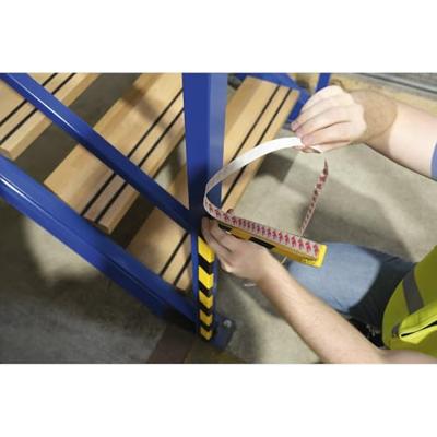 Durable 1101130 Hoekbescherming Zwart, Geel (l x b x h) 1000 x 26 x 26 mm Durable 1101130 Hoekbescherming Zwart, Geel (l x b x h) 1000 x 26 x 26 mm