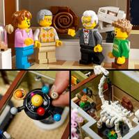 LEGO Icons Natuurhistorisch museum 10326 - thumbnail