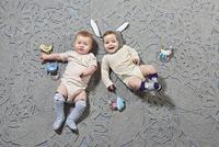 Cheeky chick rattle - thumbnail