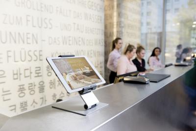 Durable TABLET HOLDER TABLE - 8930 Tabletstandaard Universeel 17,8 cm (7) - 33,0 cm (13) Durable TABLET HOLDER TABLE - 8930 Tabletstandaard Universeel 17,8 cm (7) - 33,0 cm (13)