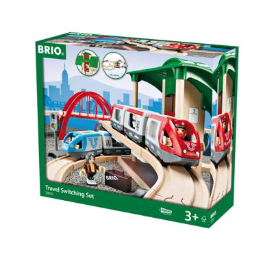 BRIO World Treinset met perron BRIO World Treinset met perron