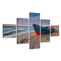 Schilderij - Gekleurde Boot op het Strand, Premium Print - thumbnail