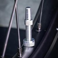 Muc-Off Muc off tubeless valve v2 sv (44mm) colour: silver aluminium - thumbnail