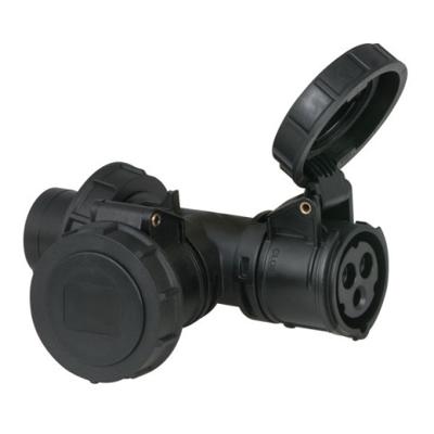 Showtec CEE 3-polig 16A T-connect stroomverdeler IP67 Showtec CEE 3-polig 16A T-connect stroomverdeler IP67