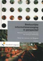 Bestuurlijke informatieverzorging in perspectief - Jon Bergsma, Oscar van Leeuwen - Hardcover (9789001817435) - thumbnail