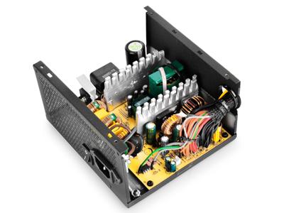 DA700 - Voeding - 700W - 80+ Bronze - Non Modular - zwart DA700 - Voeding - 700W - 80+ Bronze - Non Modular - zwart