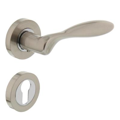 Deurkruk 1695 George op rond rozet 7mm nokken met profielcilindergat plaatjes nikkel mat