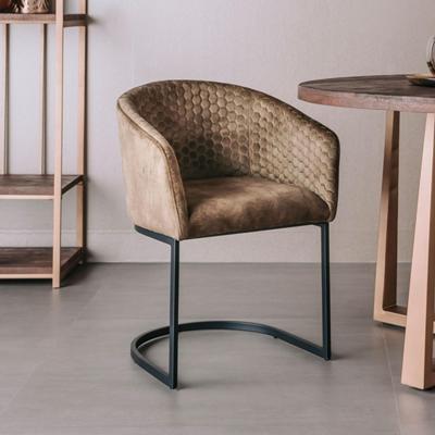 Tower Living Eetkamerstoel 'Pellaro' Velvet, kleur Groen Tower Living Eetkamerstoel 'Pellaro' Velvet, kleur Groen