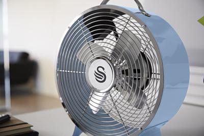 Swan - Retro 8 Inch Tafelventilator - Blauw