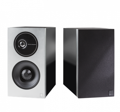 Definitive Technology: Demand Series D9 Boekenplank Speakers - Pianozwart