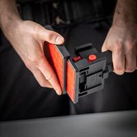 Kastmontagekit geschikt voor VikingArm bestaand uit verlengstuk en 2 pads - thumbnail