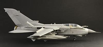 Italeri 1/32 Tornado GR.4 Italeri 1/32 Tornado GR.4