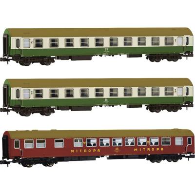 Arnold HN4483 N set van 3 personenrijtuigen OSShD type B, nr. 2/2 van de DR