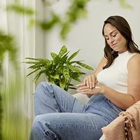 Weleda Refreshing Hand and Nail Cream Citrus - thumbnail