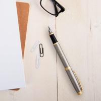Parker - IM - Vulpen graveren - Rechts (Geborsteld metaal) - thumbnail
