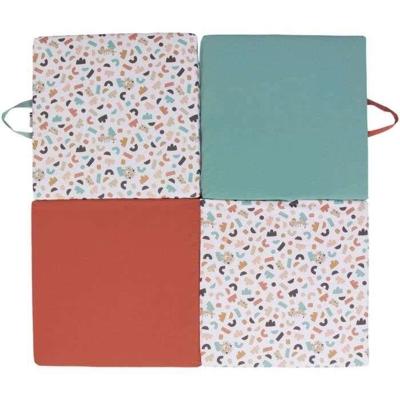 Malin speelkleed - TINEO - 3-in-1 multifunctionele evoluerende mat - 120 x 120 cm - Geometrische / Grappige dieren Malin speelkleed - TINEO - 3-in-1 multifunctionele evoluerende mat - 120 x 120 cm - Geometrische / Grappige dieren