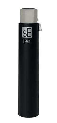 SE Electronics DM1 Dynamite Black inline microfoon voorversterker SE Electronics DM1 Dynamite Black inline microfoon voorversterker