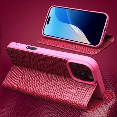 Qialino iPhone 16 Pro hoesje - Leren bookcase - Croco Roze Qialino iPhone 16 Pro hoesje - Leren bookcase - Croco Roze