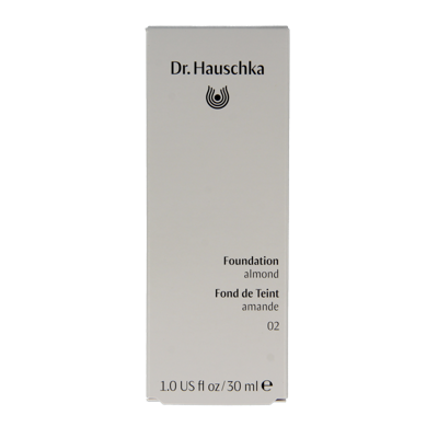 Foundation 02 almond 30 Milliliter
