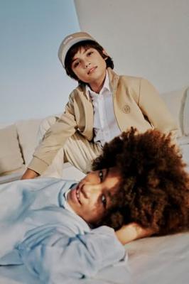 Hugo Boss Logo T-Shirt Kids Zwart - Maat 7/8 jaar - Kleur: Zwart | Soccerfanshop Hugo Boss Logo T-Shirt Kids Zwart - Maat 7/8 jaar - Kleur: Zwart | Soccerfanshop