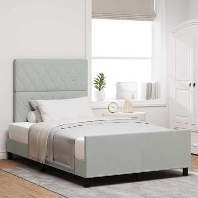 Bedframe met hoofdeinde Lichtgrijs 120 x 200 cm Fluweel