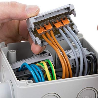 WAGO 207-1333 207-1333 Gelbox voor verbindingsklemmen Flexibel: - Massief: - 3 stuk(s) WAGO 207-1333 207-1333 Gelbox voor verbindingsklemmen Flexibel: - Massief: - 3 stuk(s)