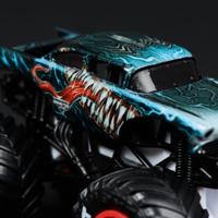 Monster Jam Marvel Venom vs Spider-Man monstertruckset - 1:16 - thumbnail