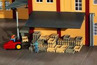 Auhagen 41667 H0 Pallets. - thumbnail