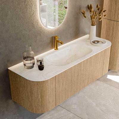 Mondiaz KURVE-DLUX 140 cm Onderkast Greeploos 1 Lade Met Deuren Oak, Wastafel Solid Surface Midden Ostra 1 Kraangat Zonder Spiegel (KRVBGS140L+R1L2D1KM-Oak/Ost)