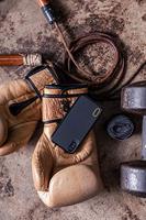 Gear4 Battersea harde schaal met verbeterde schokbescherming, D3O-beschermd, achterkantbescherming van glas, slank, robuust design voor iPhone X - zwart - thumbnail