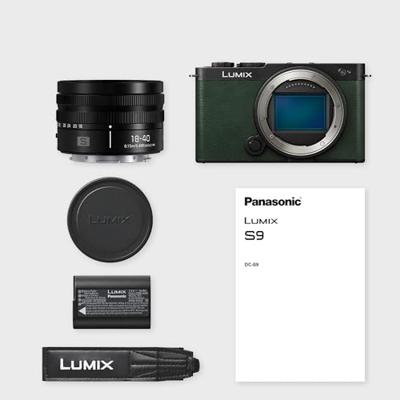 Panasonic Lumix S9 Dark Olive + S 18-40mm f/4.5-6.3