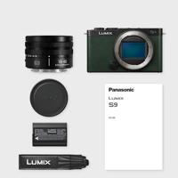 Panasonic Lumix S9 Dark Olive + S 18-40mm f/4.5-6.3 - thumbnail