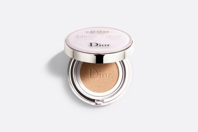 Christian Dior - Dior Capture Dreamskin Moist & Perfect Cushion SPF50 30 g 10 Foundation Dames Christian Dior - Dior Capture Dreamskin Moist & Perfect Cushion SPF50 30 g 10 Foundation Dames