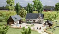 Auhagen 14465 N Gehoft - thumbnail